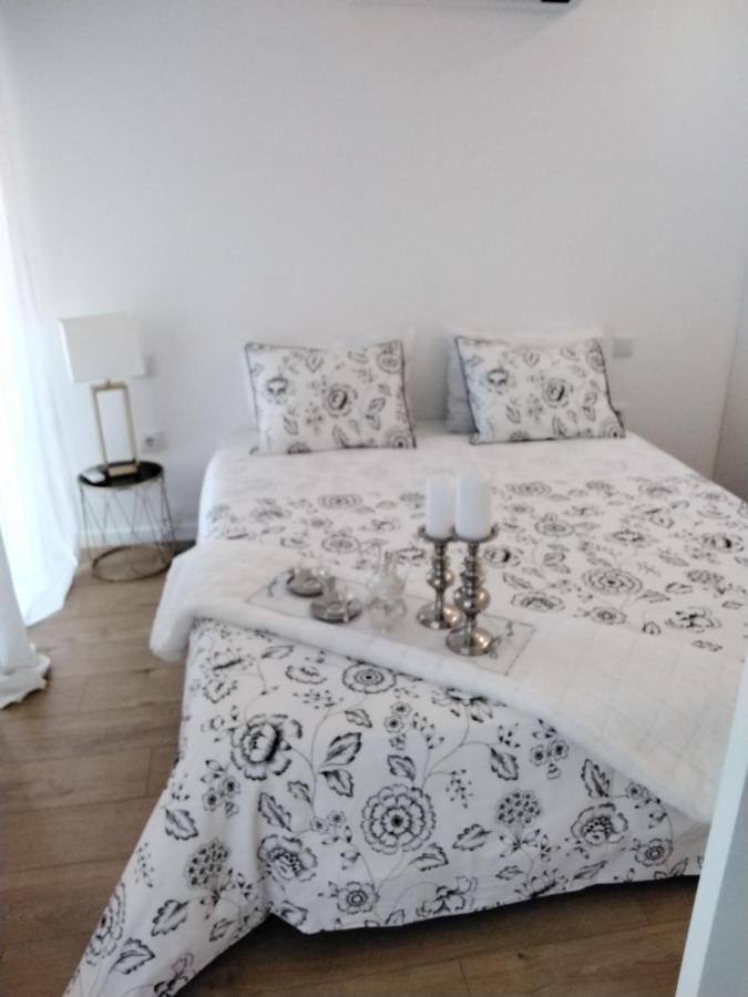 Pearl House Lägenhet Aveiro Exteriör bild
